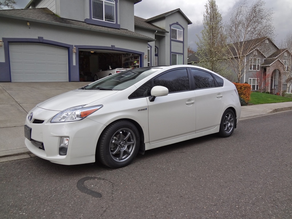 photo 6 Toyota Prius custom wheels Montegi MR125 16x7.0, ET +40, tire size 205/55 R16. x ET 