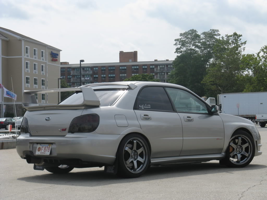 photo 1 Subaru Impreza custom wheels Rota Grid 18x8.5, ET +44, tire size 255/35 R18. x ET 