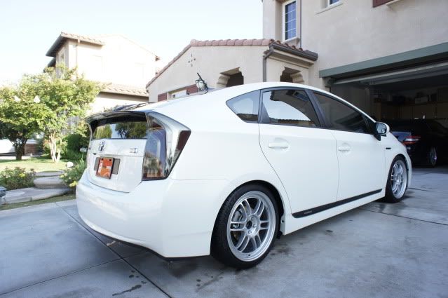 photo 2 Toyota Prius custom wheels Enkei RPF1 18x7.5, ET , tire size 215/40 R18. x ET 
