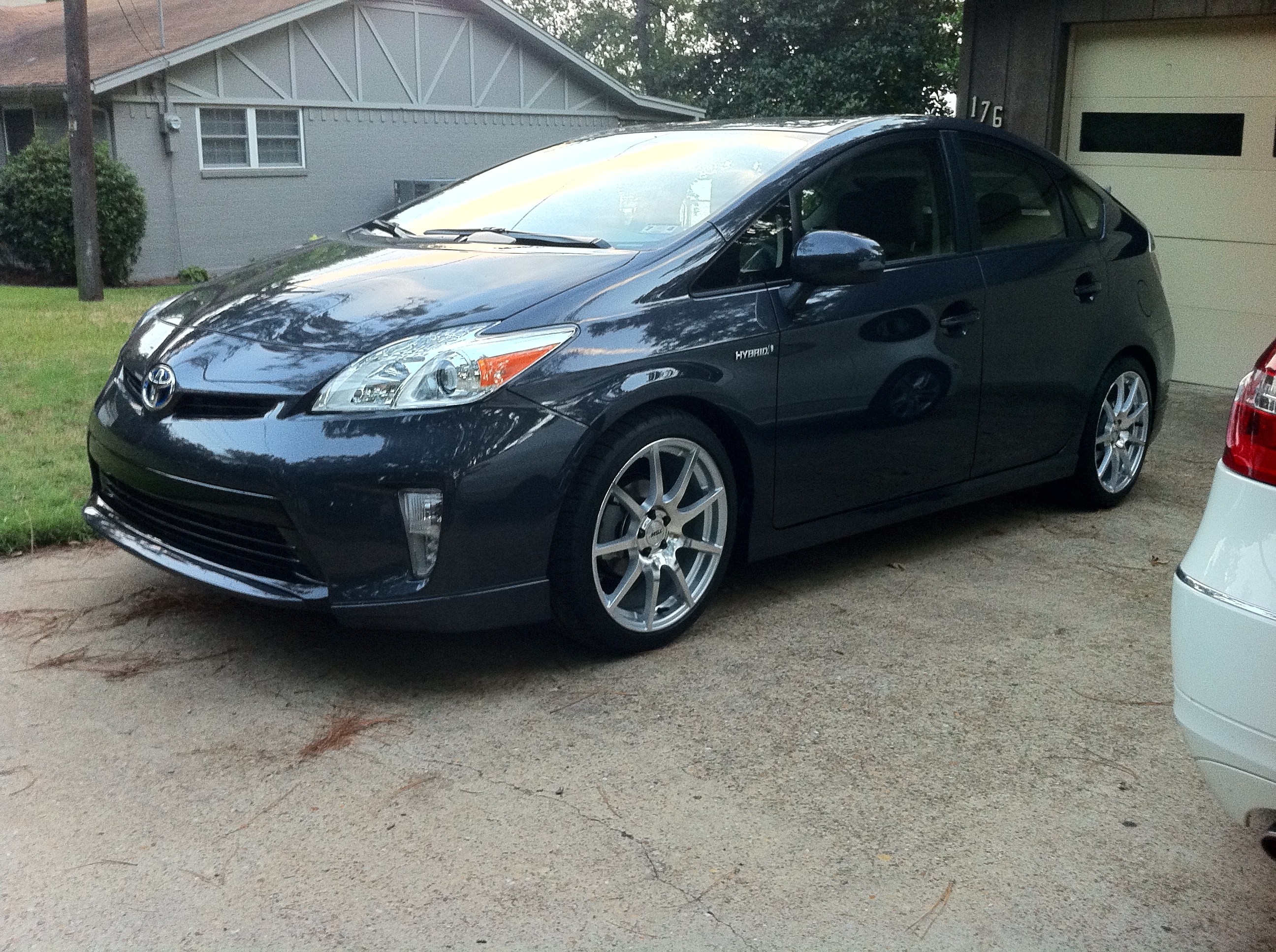 photo 1 Toyota Prius custom wheels TSW Interlagos 18x8.0, ET +45, tire size 225/40 R18. 18x8.0 ET+35 
