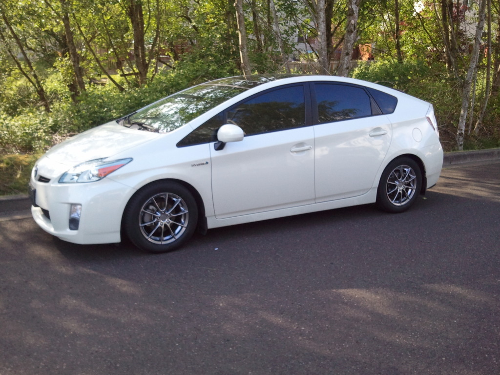 photo 1 Toyota Prius custom wheels Wed Sports  16x6.0, ET , tire size 205/55 R16. x ET 