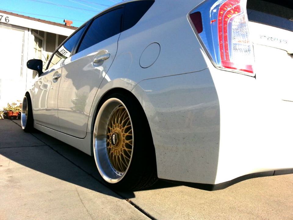 photo 5 Toyota Prius custom wheels BBS RS replica 18x9.0, ET +30, tire size 225/35 R18. x ET 