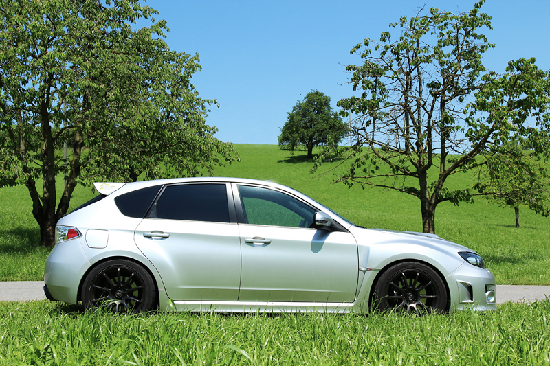 photo 2 Subaru Impreza WRX custom wheels Rota G-Force 18x9.0, ET +35, tire size X R18. x ET 