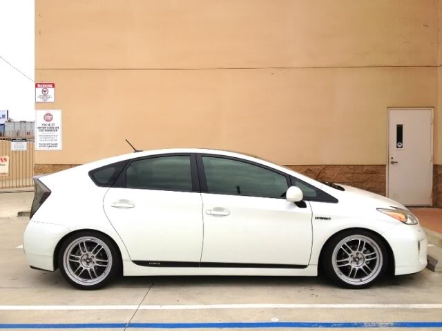 photo 1 Toyota Prius custom wheels Enkei RPF1 18x7.0, ET , tire size 215/45 R18. x ET 
