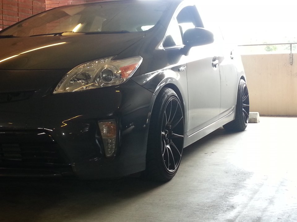 photo 1 Toyota Prius custom wheels   18x8.75, ET +35, tire size X R18. 18x9.75 ET+20 