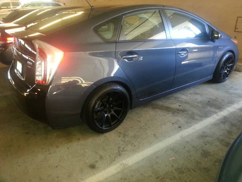 photo 2 Toyota Prius custom wheels   18x9.75, ET +20, tire size 225/40 R18. x ET 