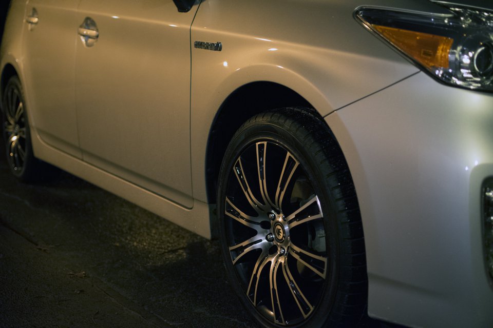 photo 2 Toyota Prius custom wheels   17x7.5, ET +45, tire size 245/45 R17. x ET 