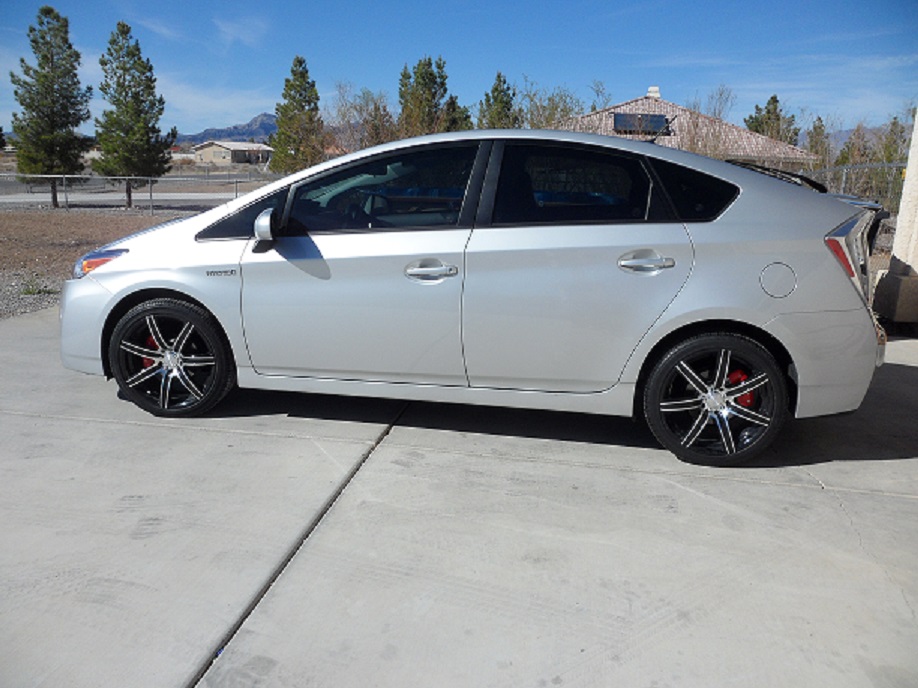 photo 1 Toyota Prius custom wheels Alpina  18x8.0, ET , tire size 225/40 R18. x ET 