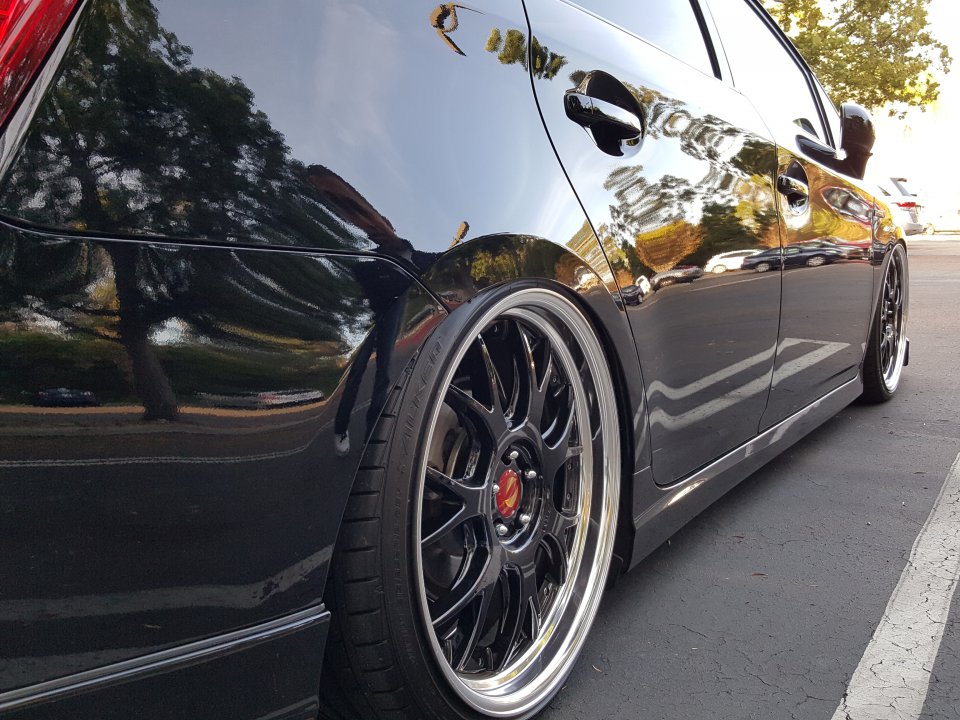 photo 2 Toyota Prius custom wheels Aimgain G II M 19x8.5, ET +42, tire size 215/35 R19. 19x9.0 ET+42 