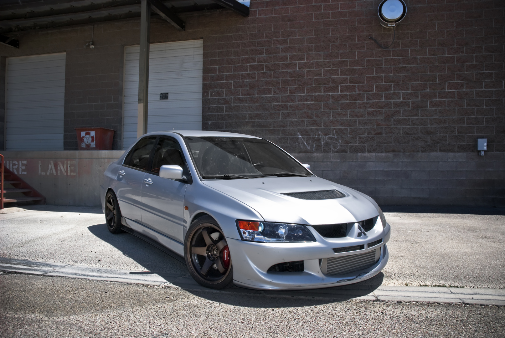 photo 10 Mitsubishi Lancer Evolution custom wheels Rota P-45R 18x9.5, ET +22, tire size 255/35 R18. 18x9.5 ET+30