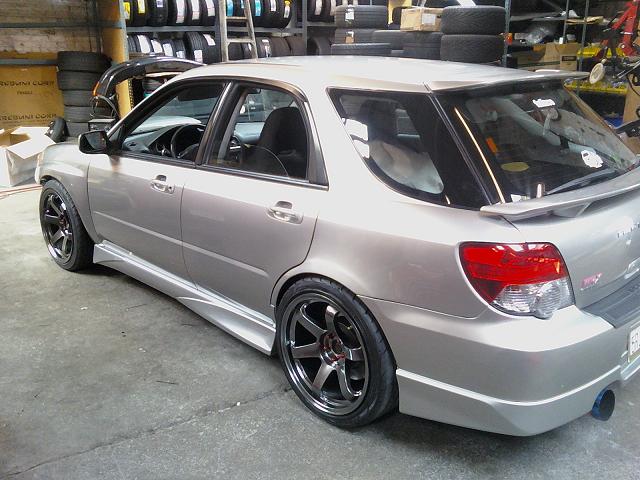 photo 9 Subaru Impreza WRX custom wheels Rota Grid 18x10.0, ET +32, tire size 255/35 R18. x ET 