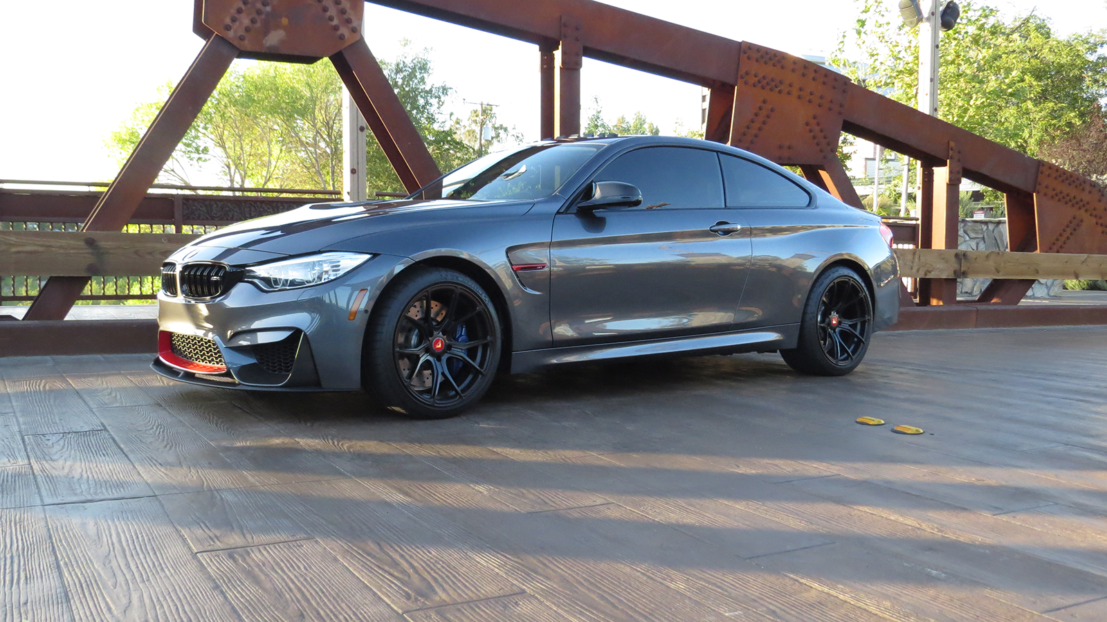 photo 3 BMW M4 custom wheels Vorsteiner 19x9.5, ET , tire size X R19. 19x10.5 ET
