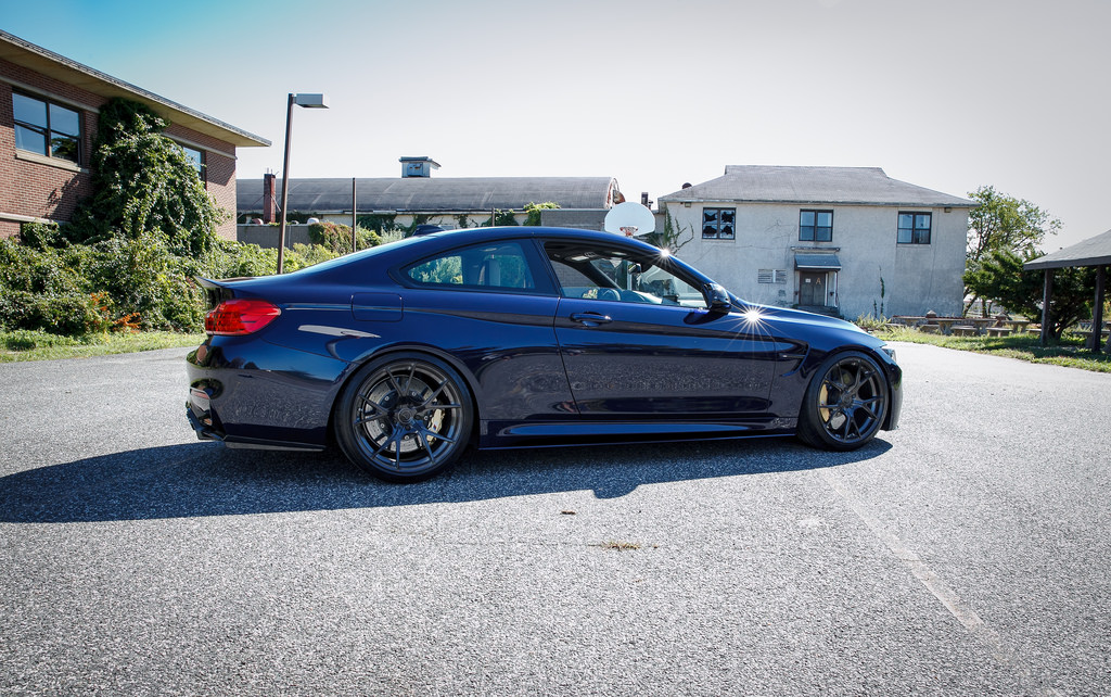 photo 4 BMW M4 custom wheels Velos S3 20x9.5, ET , tire size X R20. 20x11.0 ET