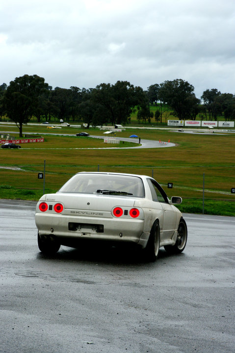 photo 1 Nissan R31-R34 Skyline 2dr custom wheels Rays Engineering Volk Racing GT-7 17x8.0, ET +10, tire size 215/45 R17. 17x9.0 ET+16 235/45 R17