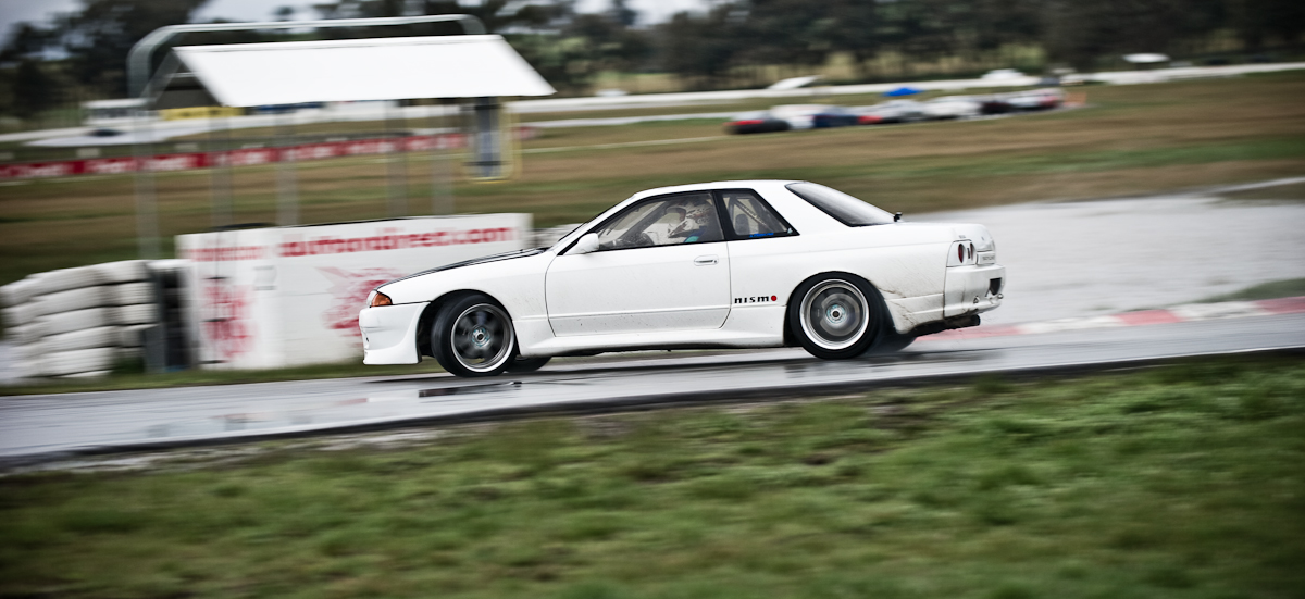 photo 9 Nissan R31-R34 Skyline 2dr custom wheels Rays Engineering Volk Racing GT-7 17x8.0, ET +10, tire size 215/45 R17. 17x9.0 ET+16 235/45 R17