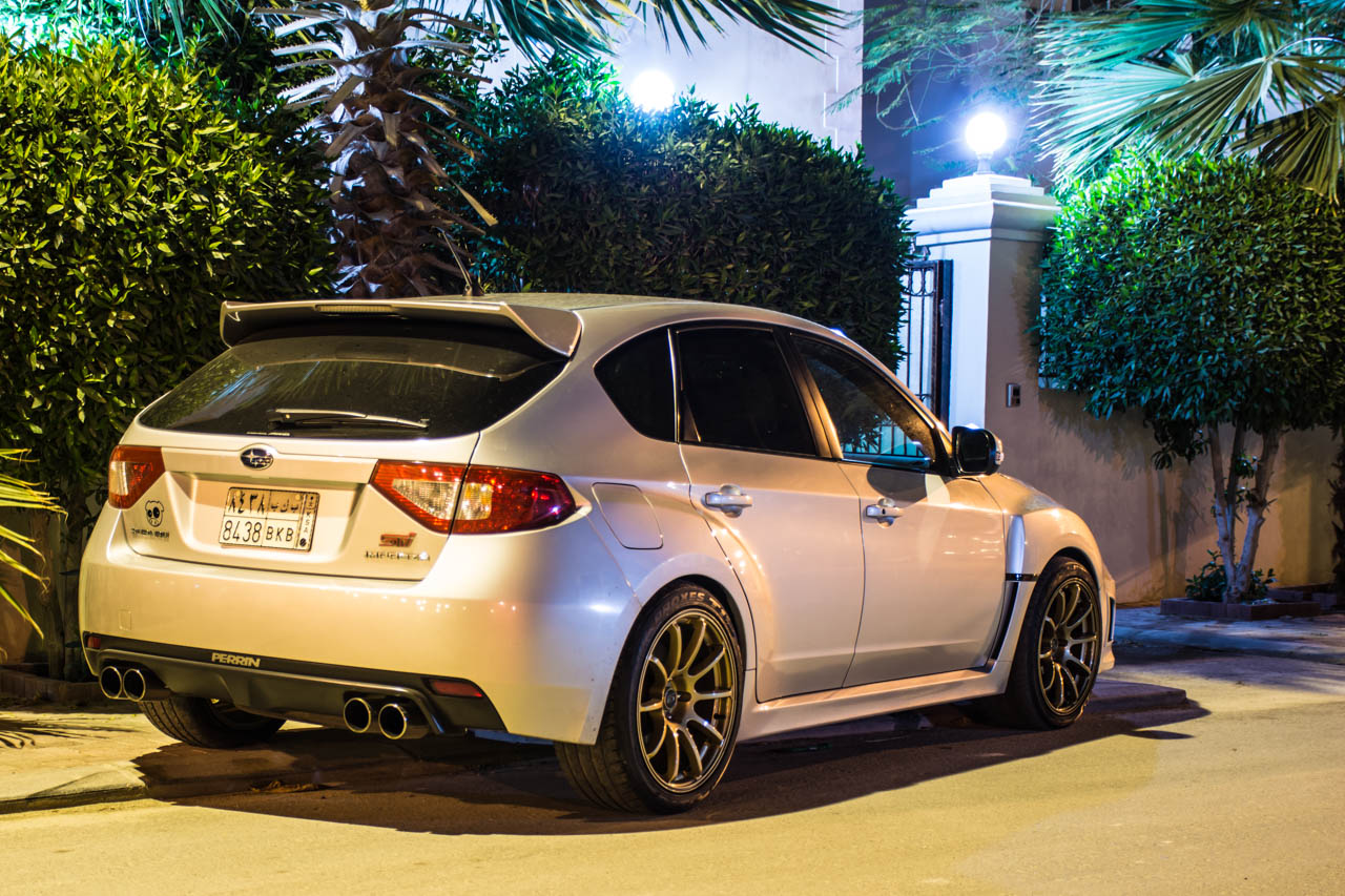 photo 1 Subaru Impreza WRX custom wheels Rota 18x9.5, ET +35, tire size 245/40 R18. x ET