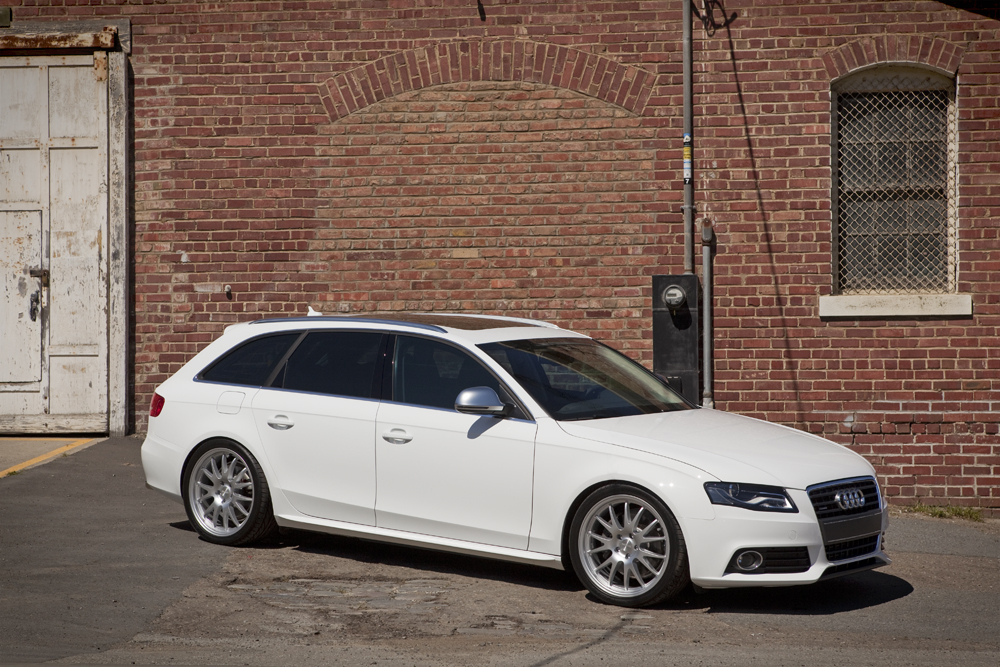 photo 2 Audi A4 custom wheels Rotiform MIA 19x8.5, ET +35, tire size 255/35 R19. x ET 