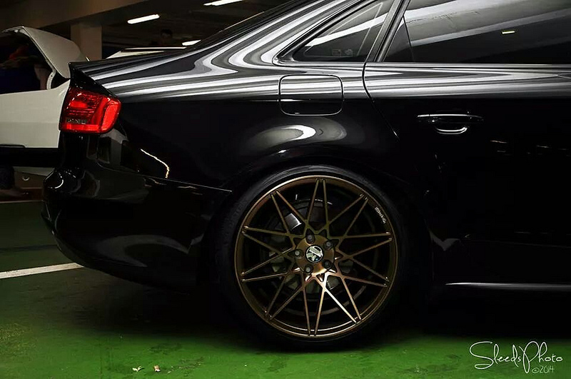photo 1 Audi A4 custom wheels Klutch KM20 19x8.5, ET +35, tire size 235/35 R19. 19x10.0 ET+42 