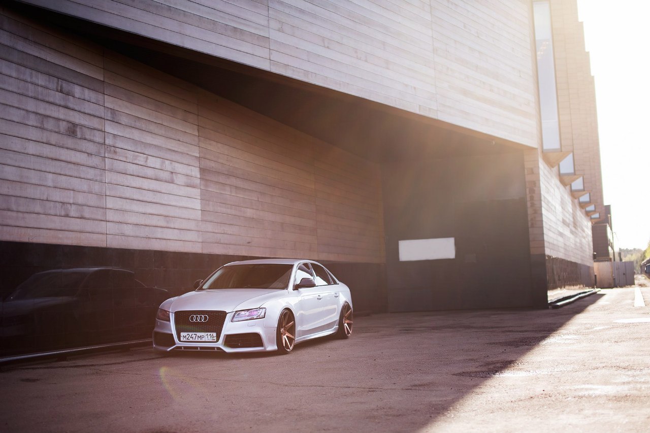 photo 2 Audi A4 custom wheels Vossen CV7 20x10.5, ET +30, tire size 235/30 R20. x ET