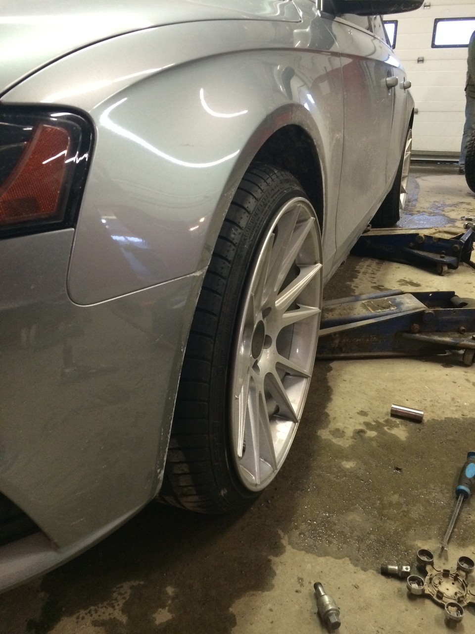 photo 1 Audi A4 custom wheels Niche Vincenza M154 20x10.0, ET +40, tire size 245/30 R20. x ET
