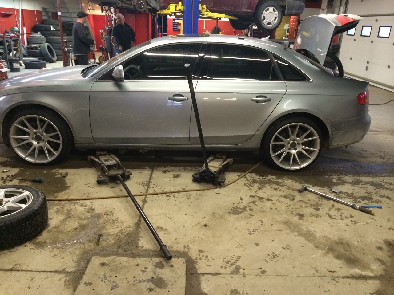 photo 2 Audi A4 custom wheels Niche Vincenza M154 20x10.0, ET +40, tire size 245/30 R20. x ET