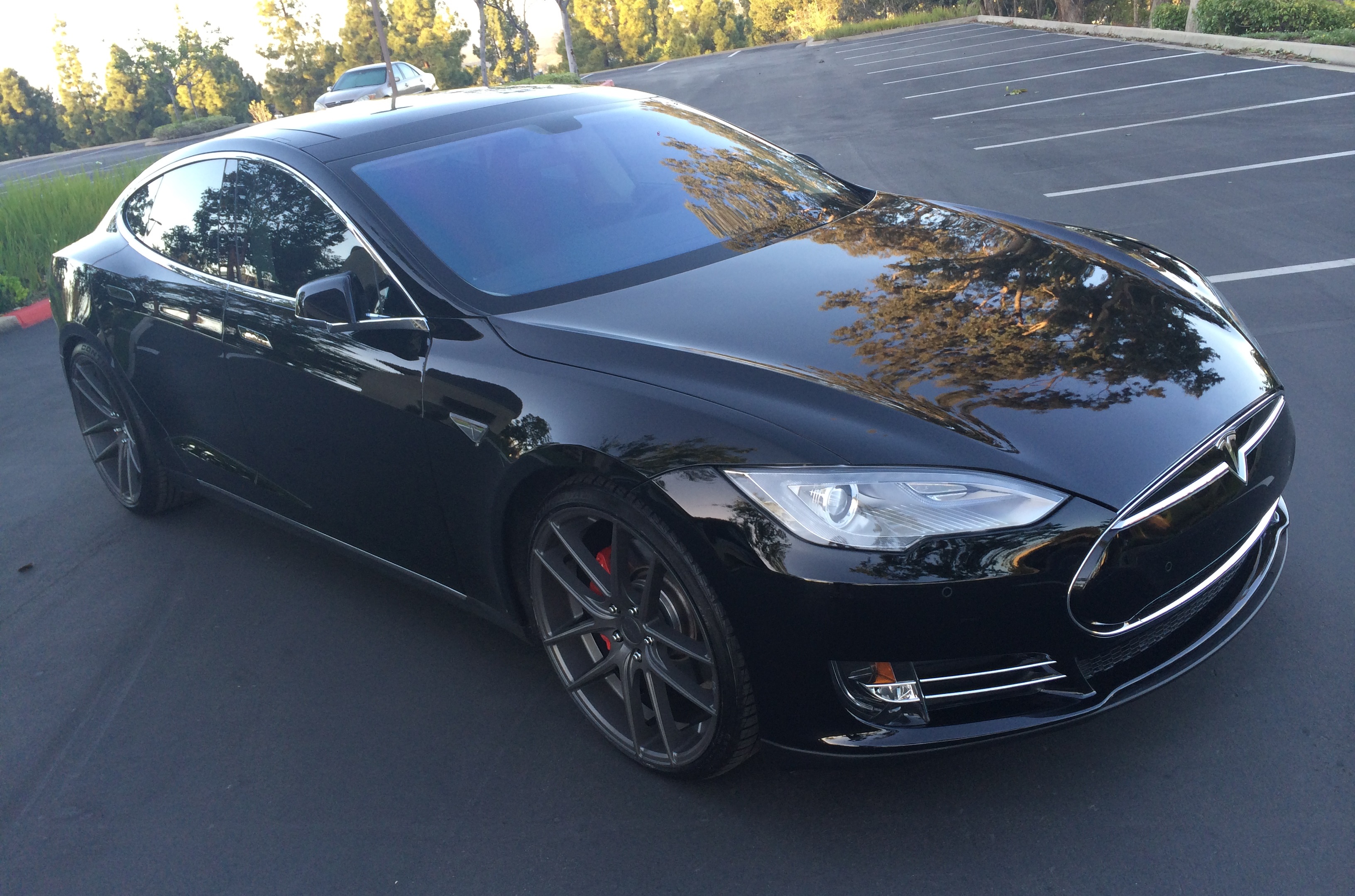 photo 4 Tesla Model S custom wheels   22x10.0, ET , tire size 245/30 R22. 22x11.0 ET 285/30 R22