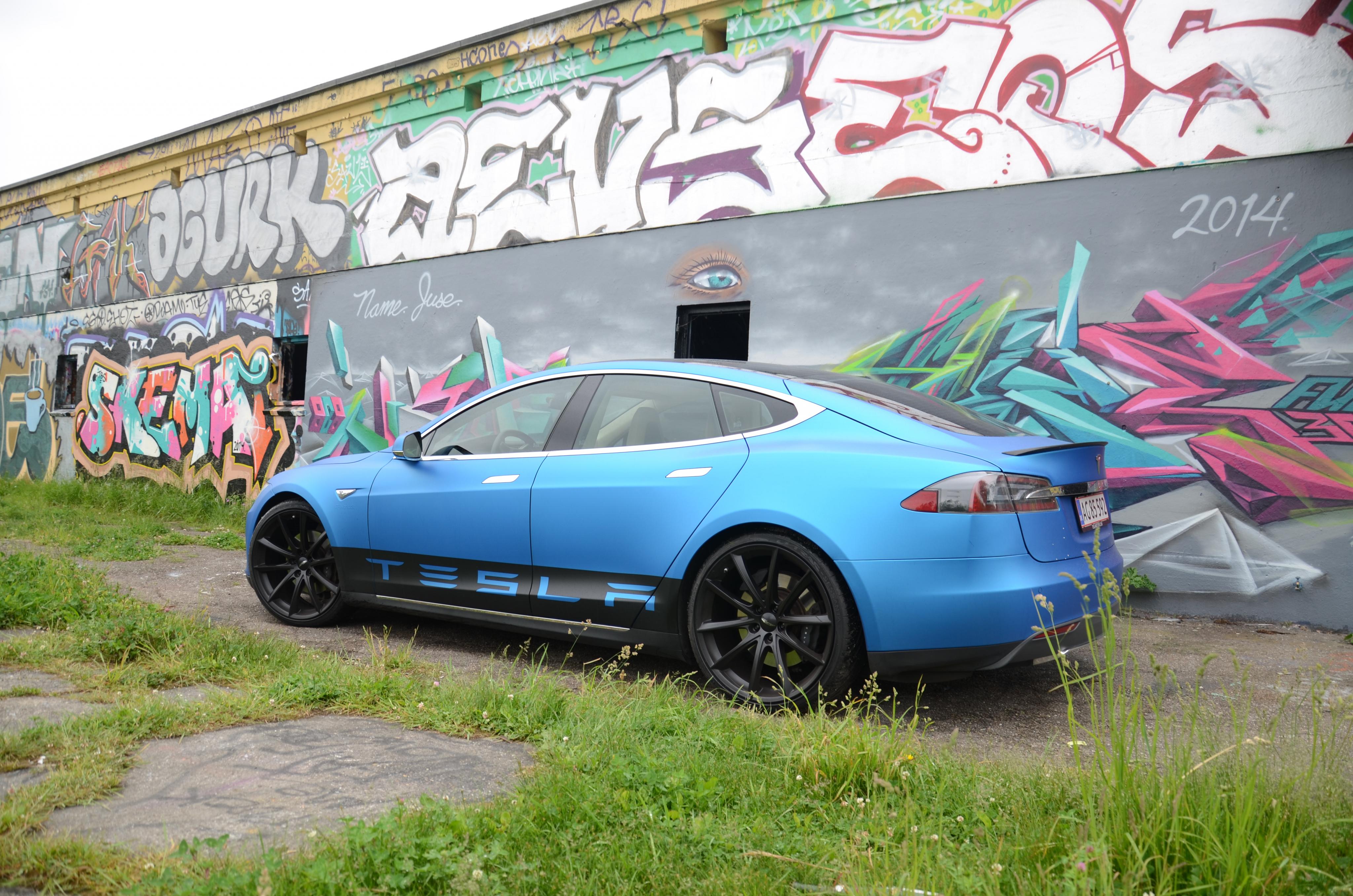 photo 2 Tesla Model S custom wheels ACE Convex 22x9.0, ET +35, tire size 255/30 R22. x ET 