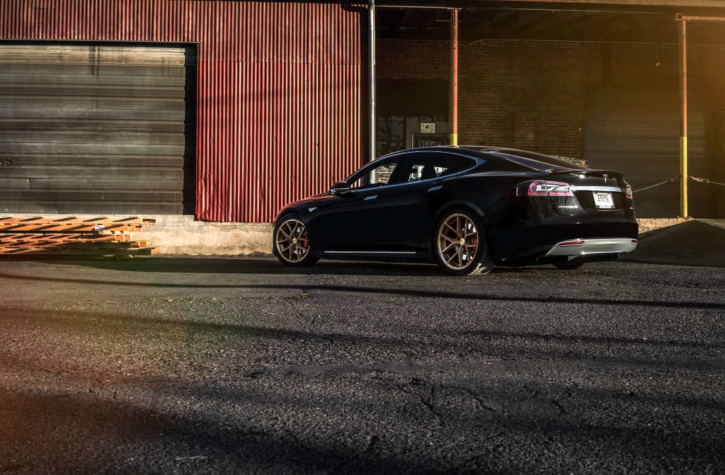 photo 2 Tesla Model S custom wheels AG M590 20x8.5, ET , tire size X R20. 20x10.0 ET