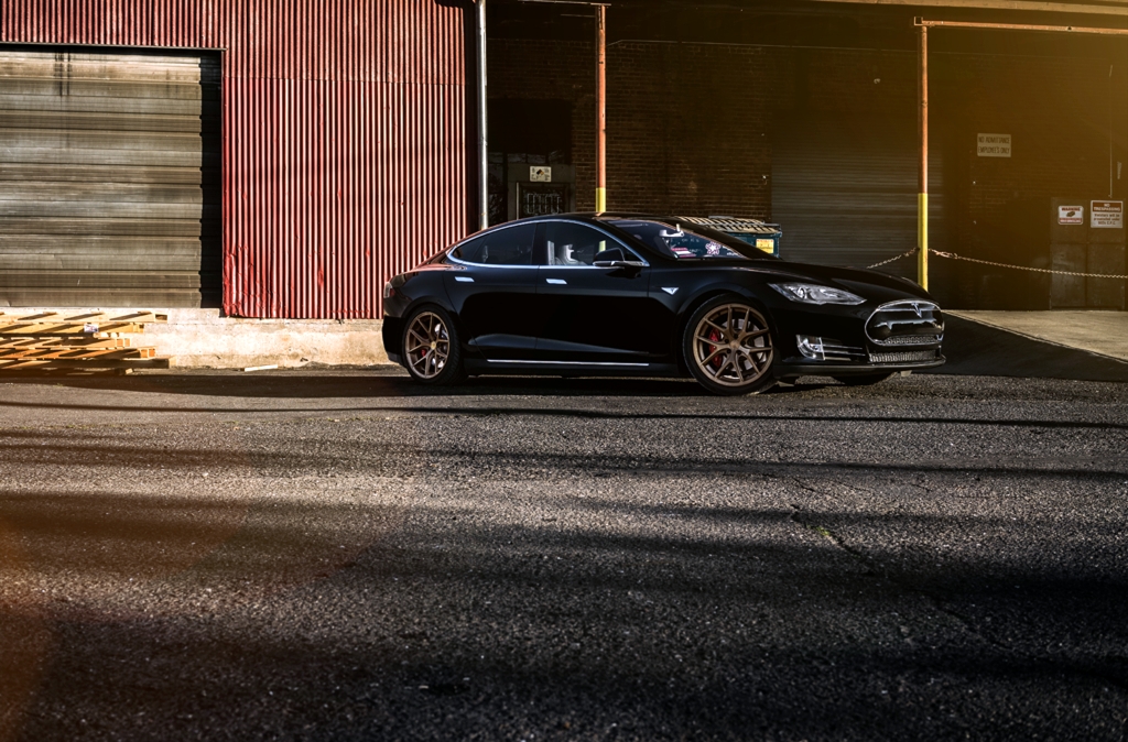 photo 6 Tesla Model S custom wheels AG M590 20x8.5, ET , tire size X R20. 20x10.0 ET