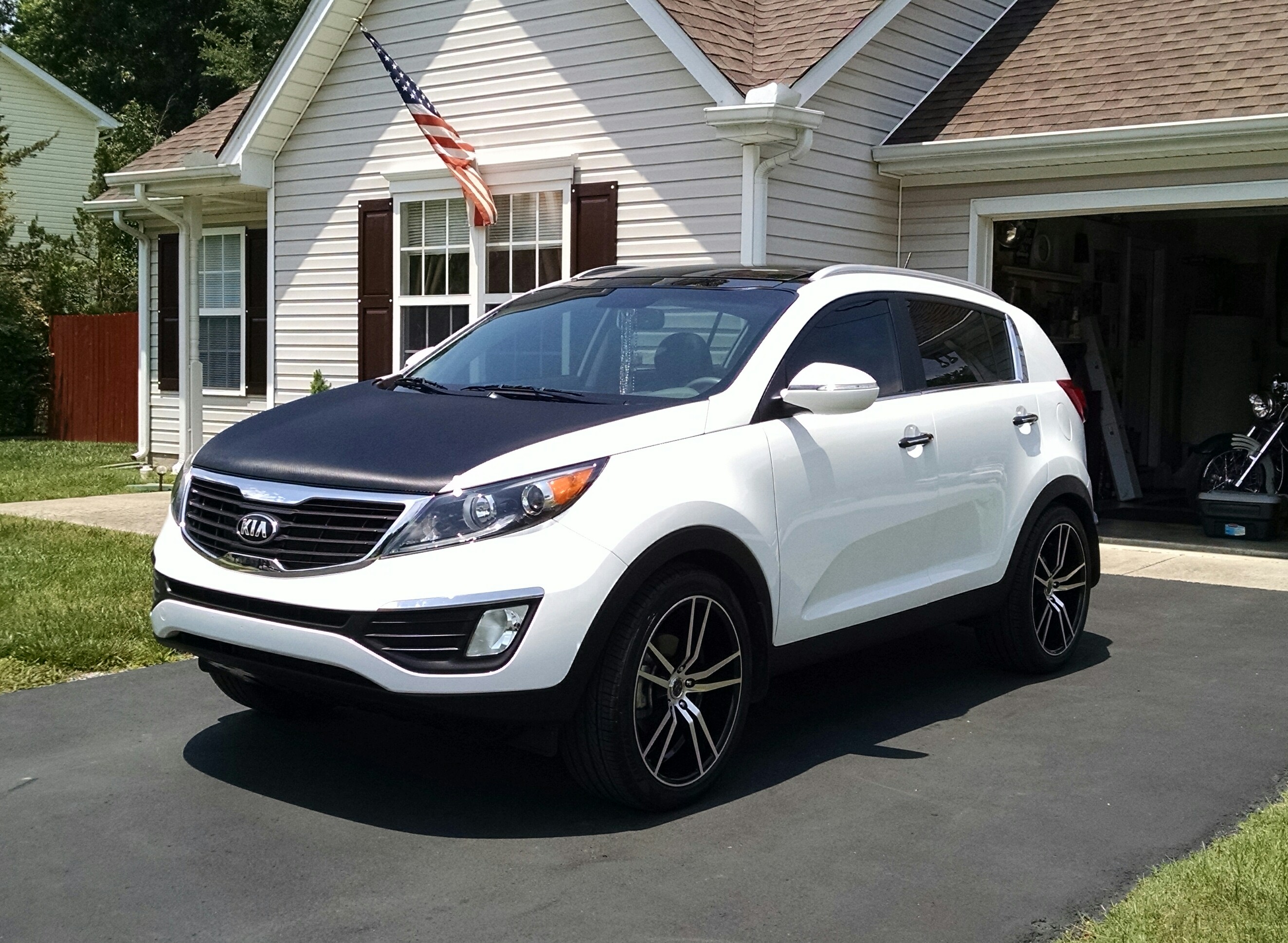 photo 1 Kia Sportage custom wheels Versante  x, ET , tire size X R. x ET 