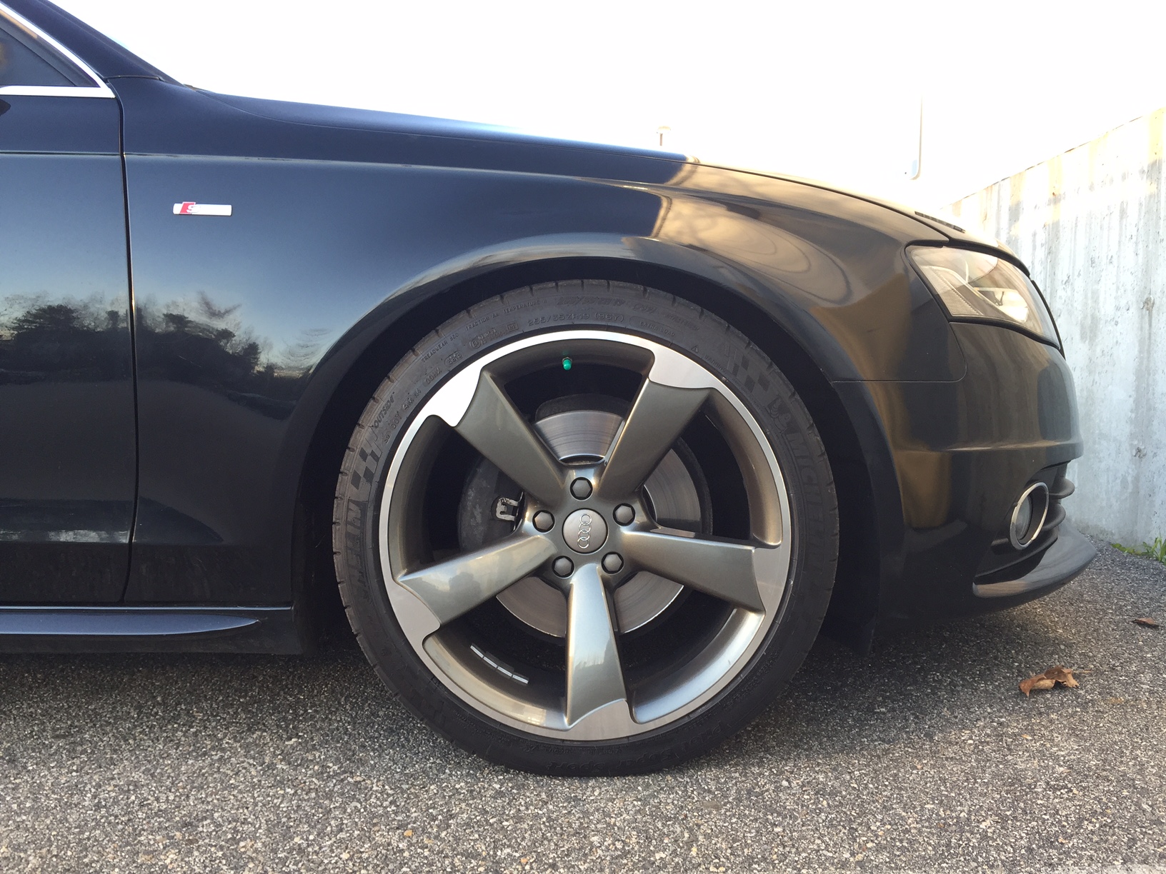 photo 1 Audi A4 custom wheels Hartmann Rotor 19x8.5, ET +35, tire size 255/35 R19. x ET