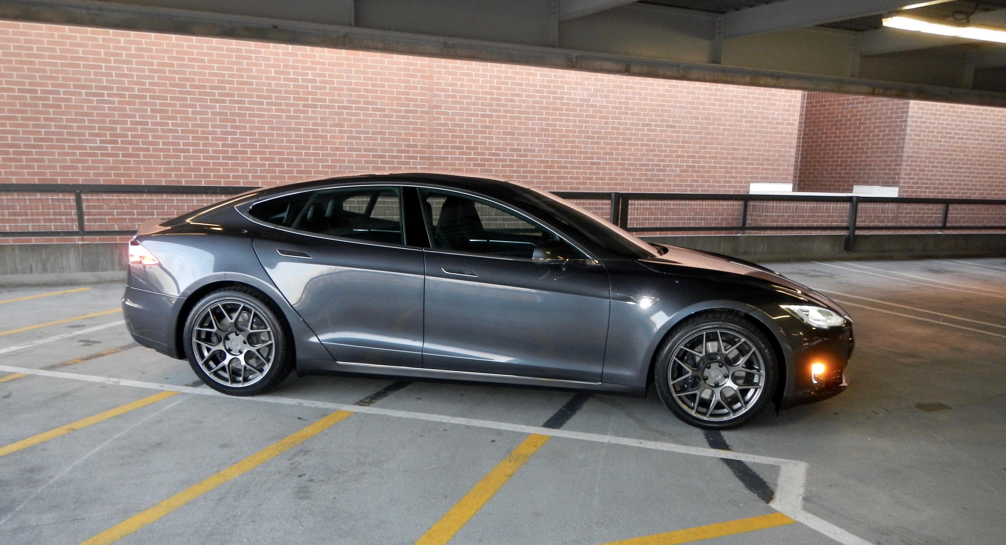 photo 2 Tesla Model S custom wheels AG M590 20x, ET , tire size X R20. x ET