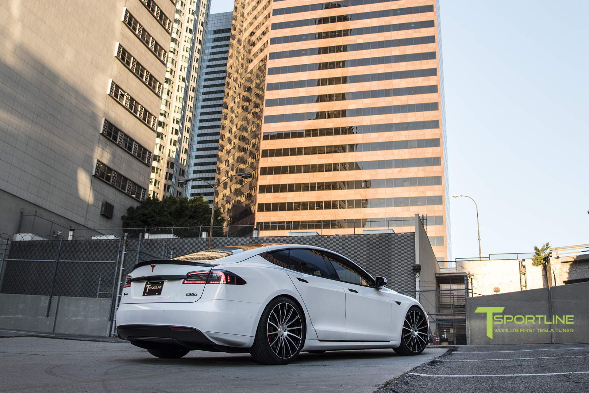 photo 2 Tesla Model S custom wheels Tsportline 114 21x9.0, ET , tire size 245/35 R21. 21x9.5 ET 265/35 R21
