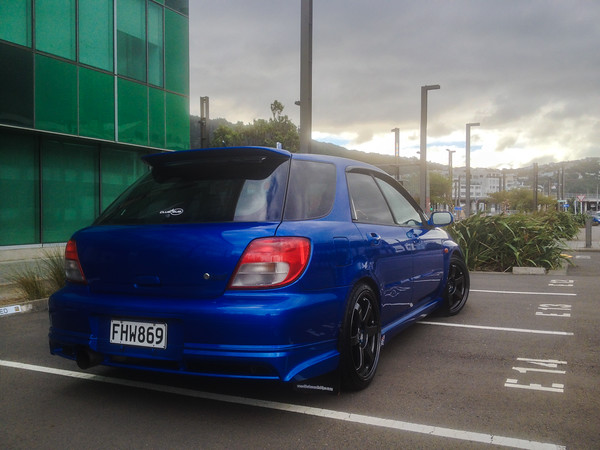 photo 1 Subaru Impreza WRX custom wheels Rota Grid 18x8.5, ET +44, tire size 225/35 R18. x ET