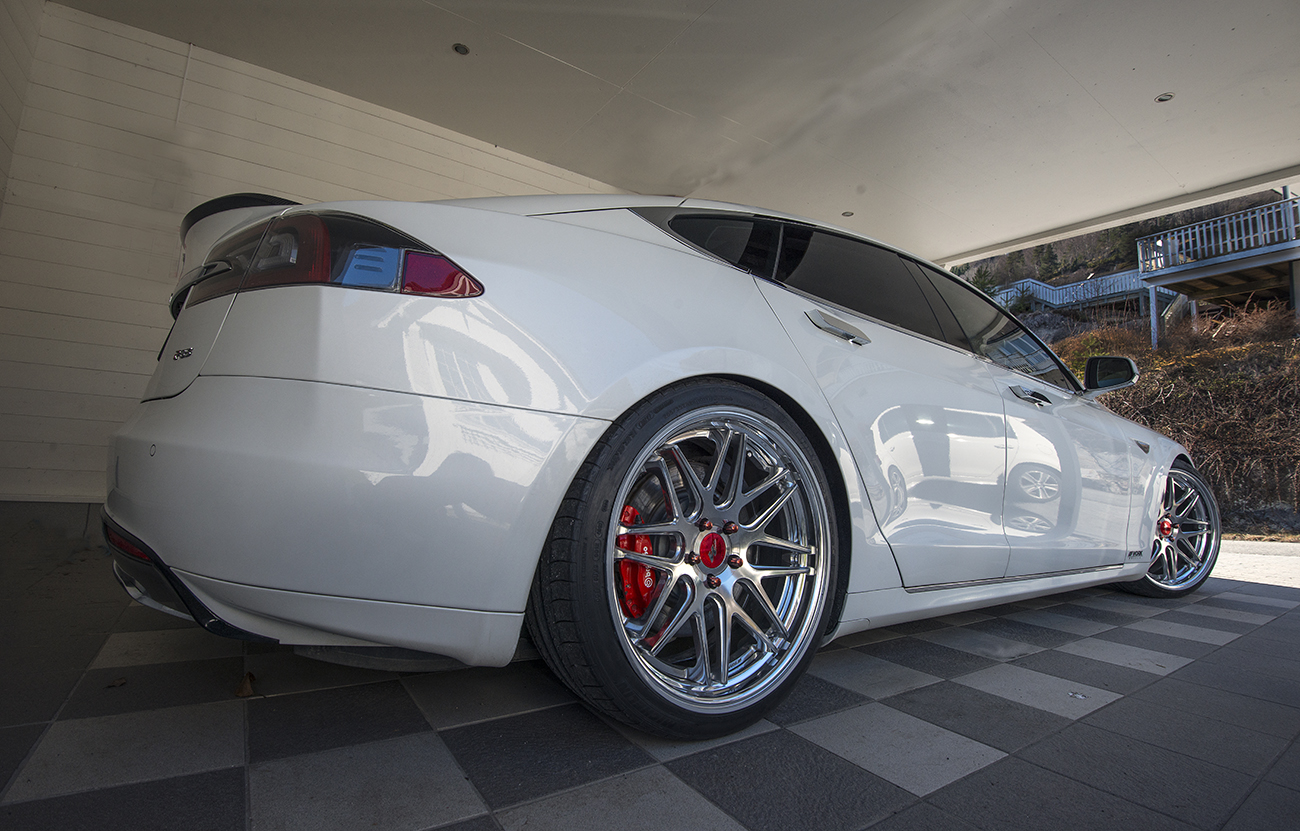 photo 1 Tesla Model S custom wheels Work Gnosis CV202 PP2  21x9.0, ET , tire size X R21. 21x9.5 ET 