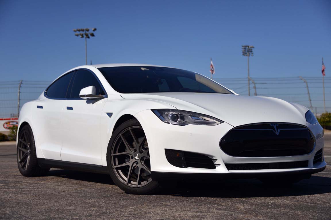 photo 2 Tesla Model S custom wheels TSW Geneva 19x, ET , tire size X R19. x ET 