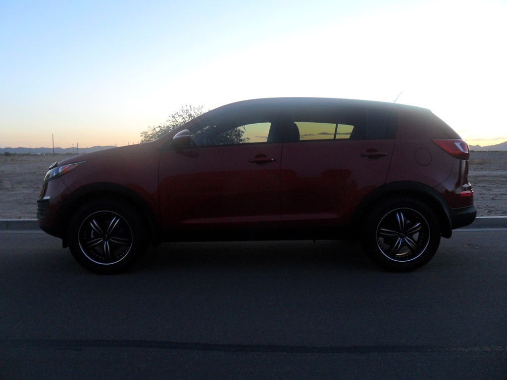 photo 3 Kia Sorento custom wheels MKW M105 18x, ET , tire size 235/55 R18. x ET 