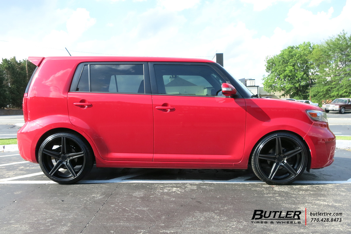 photo 2 Scion xB custom wheels Niche Apex 20x, ET , tire size X R20. x ET