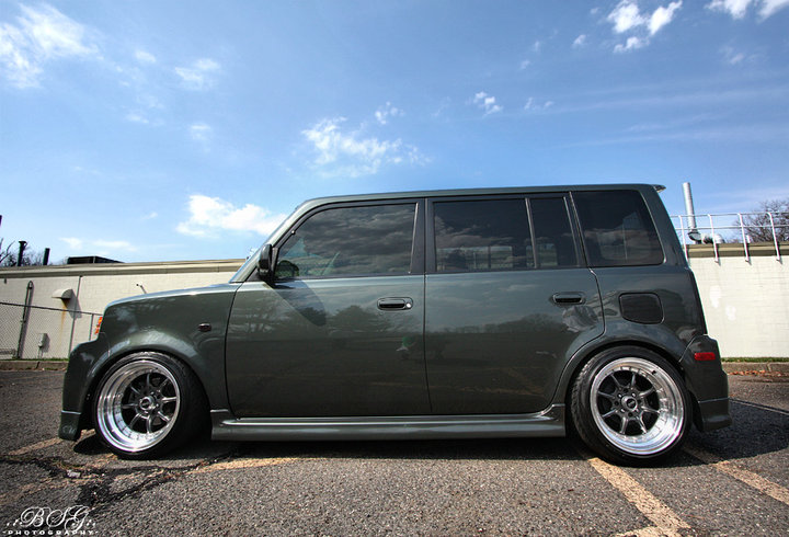 photo 4 Scion xB custom wheels   16x8.0, ET 0, tire size 195/40 R16. 16x8.0 ET-10 195/45 R16