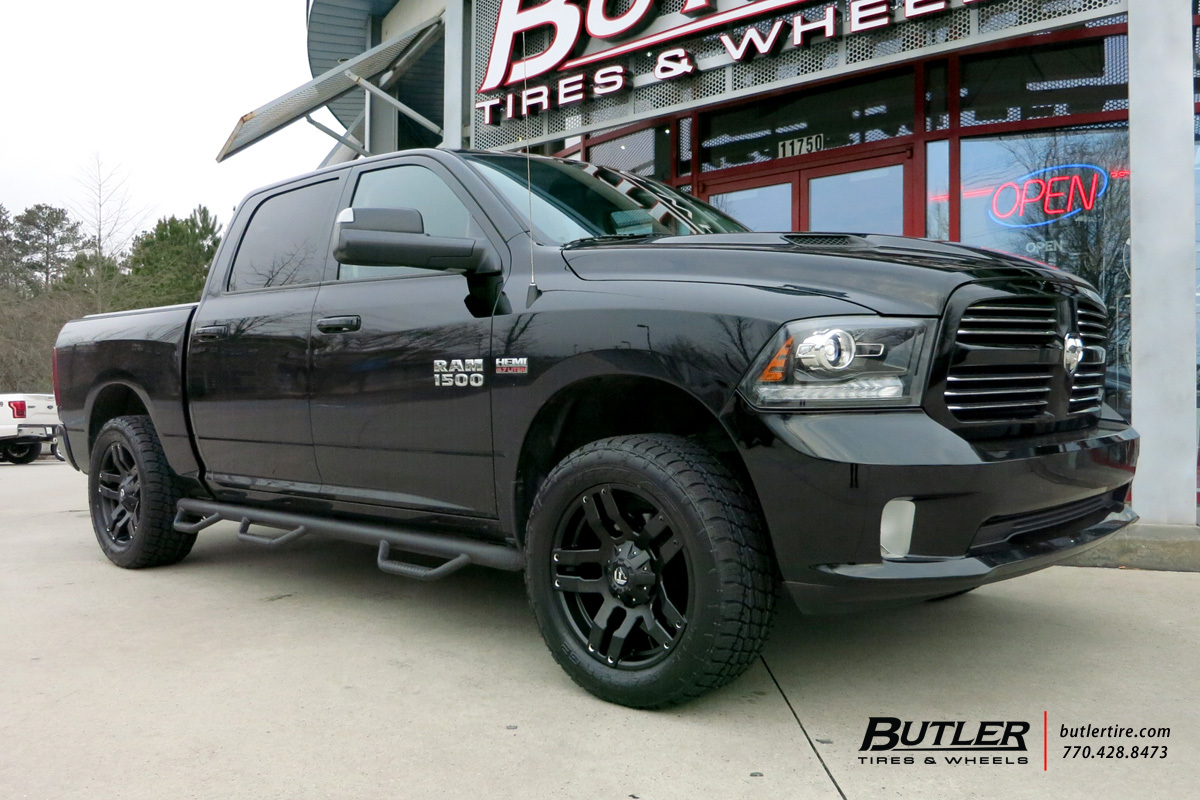 photo 1 RAM 1500 custom wheels Fuel Pump 20x, ET , tire size X R20. x ET 