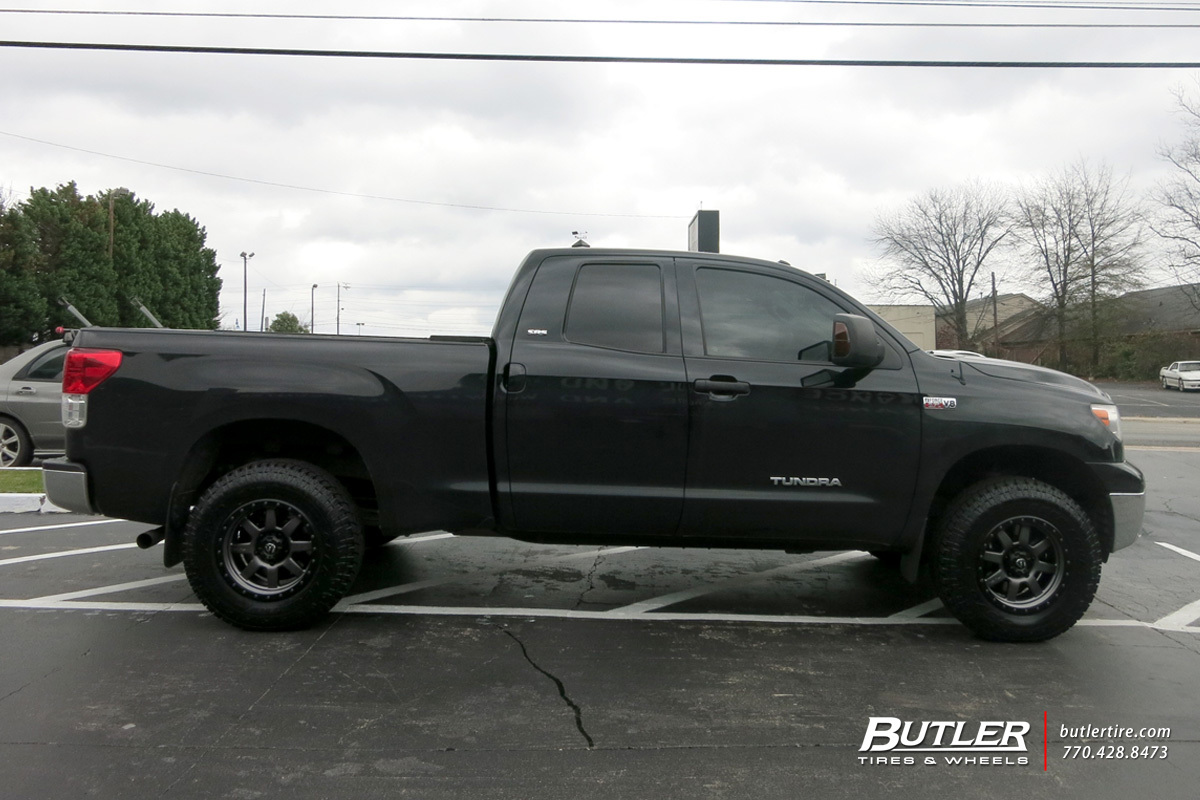 photo 2 Toyota Tundra custom wheels Fuel Trophy 20x, ET , tire size X R20. x ET