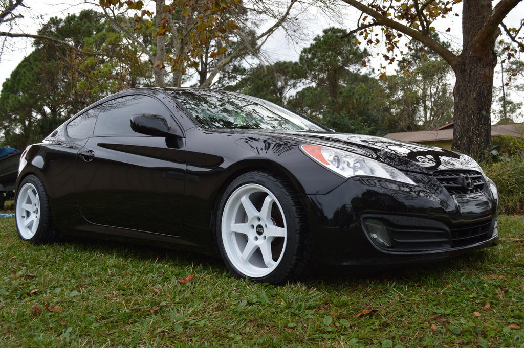 photo 1 Hyundai Genesis Coupe custom wheels ESR SR07 18x9.5, ET , tire size 245/40 R18. 18x10.5 ET 275/40 R18