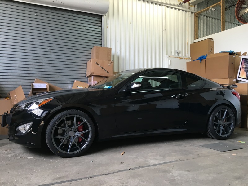 photo 2 Hyundai Genesis Coupe custom wheels Verde Axis 19x8.5, ET +15, tire size X R19. 19x9.5 ET+25 