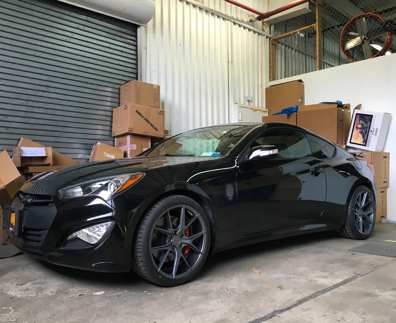 photo 3 Hyundai Genesis Coupe custom wheels Verde Axis 19x8.5, ET +15, tire size X R19. 19x9.5 ET+25 