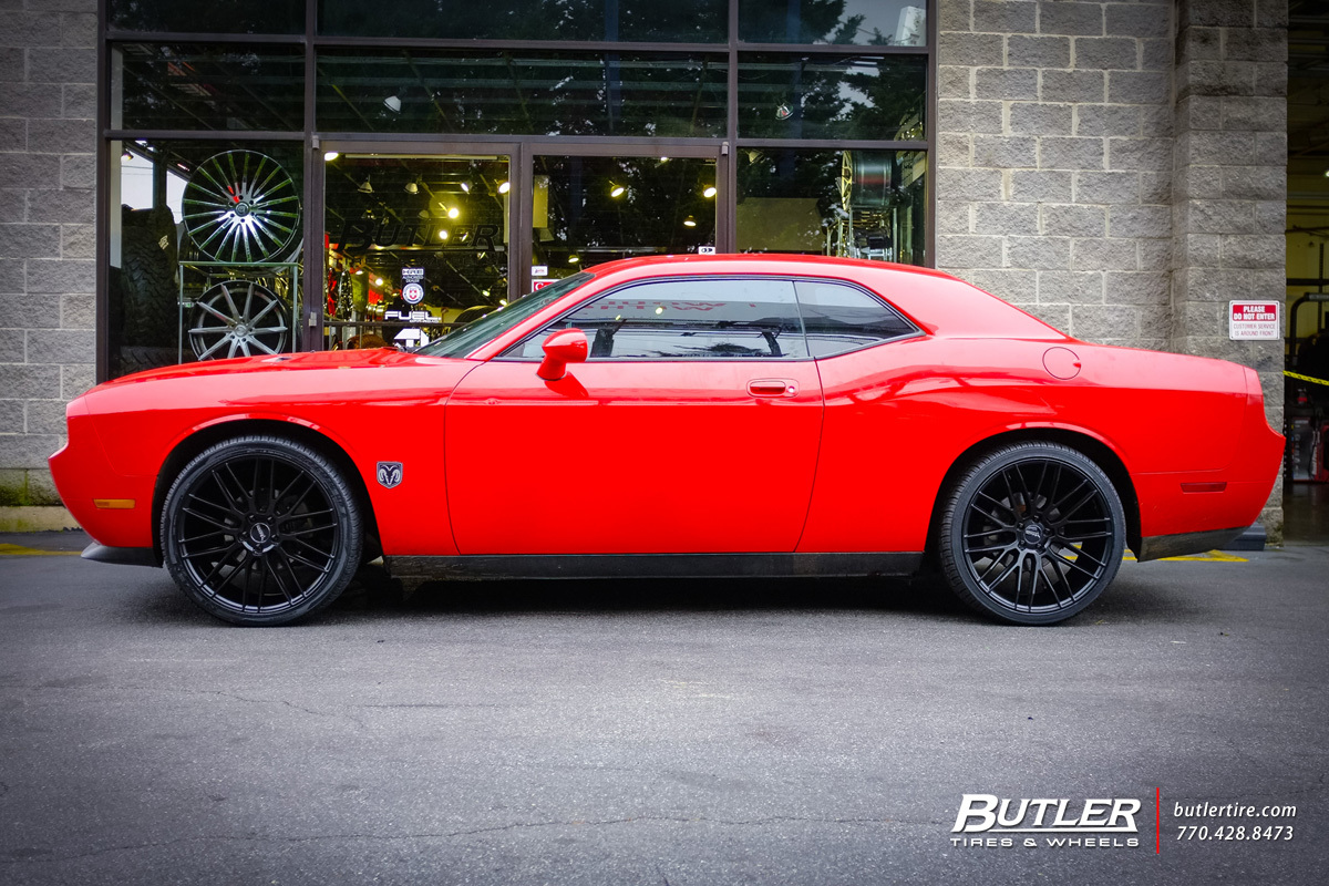 photo 3 Dodge Challenger custom wheels Savini BM13 22x, ET , tire size X R22. x ET