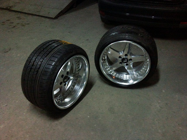 photo 3 Nissan R31-R34 Skyline GT-R custom wheels WORK EQUIP 18x10.5, ET +15, tire size 255/55 R18. 19x12.5 ET+8 295/30 R19