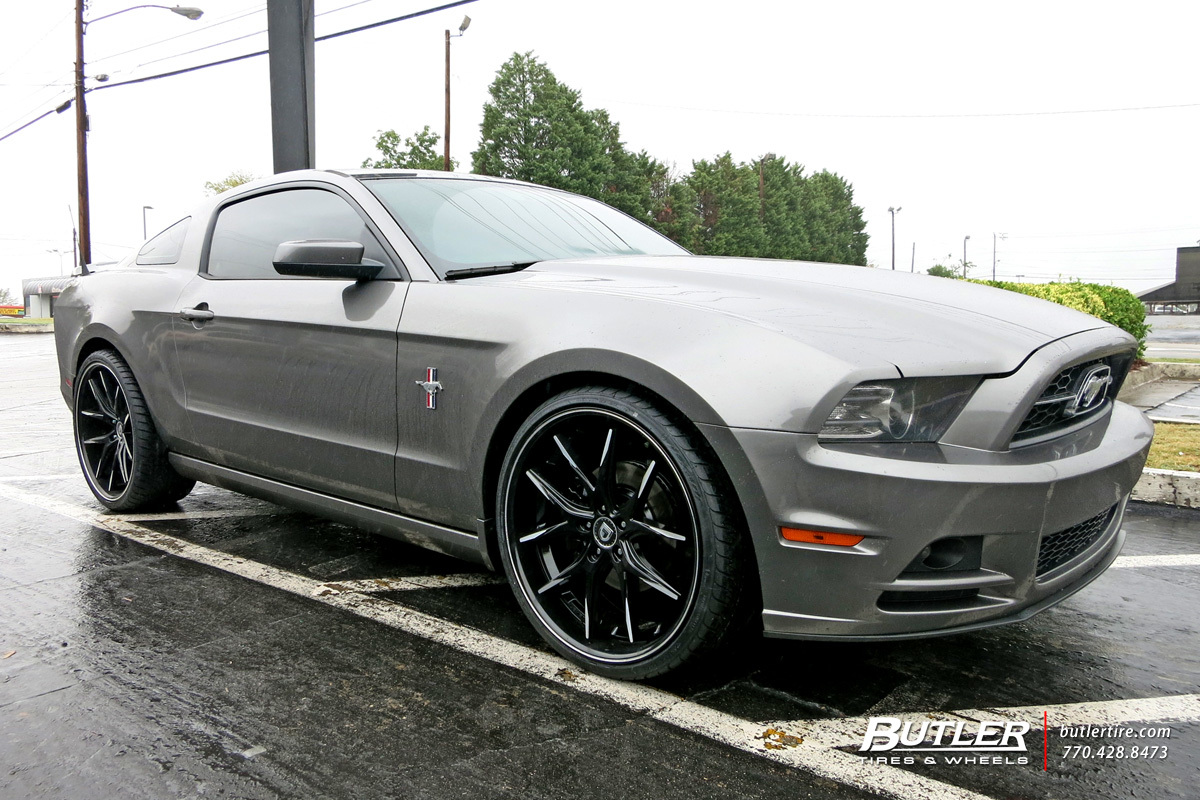 photo 1 Ford Mustang custom wheels Lexani R-twelve 22x, ET , tire size X R22. x ET