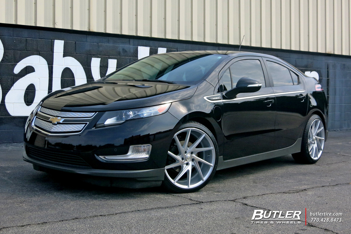 photo 1 Chevrolet Volt custom wheels Niche Invert 20x, ET , tire size X R20. x ET