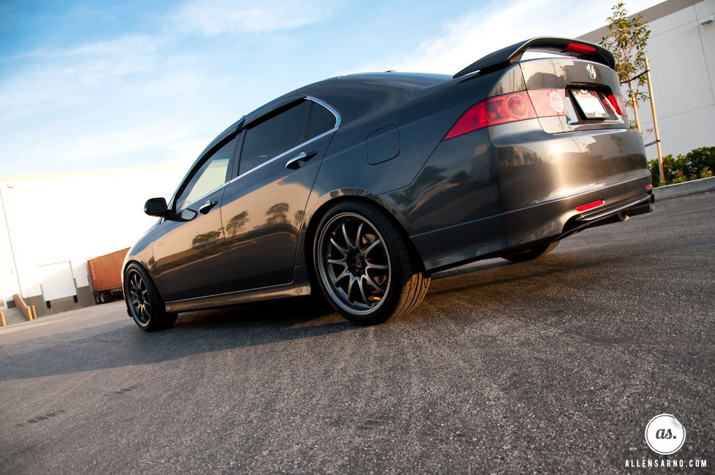 photo 5 Acura TSX custom wheels Volk Racing CE28 18x8.5, ET +30, tire size 225/40 R18. x ET