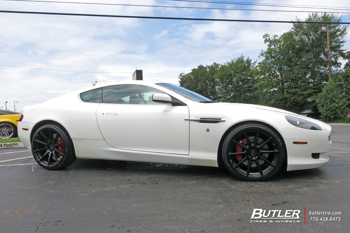 photo 2 Aston Martin DB9 custom wheels Niche Essen 20x, ET , tire size X R20. x ET 